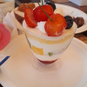 明日9時～14時出勤